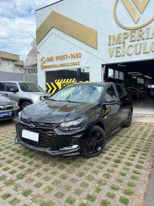 CHEVROLET ONIX 1.0 TURBO FLEX RS AUTOMÁTICO CHEVROLET ONIX 1.0 TURBO FLEX RS AUTOMÁTICO